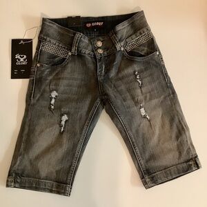 Glory Gray Size 1 Distressed Jean Shorts. New With Tags